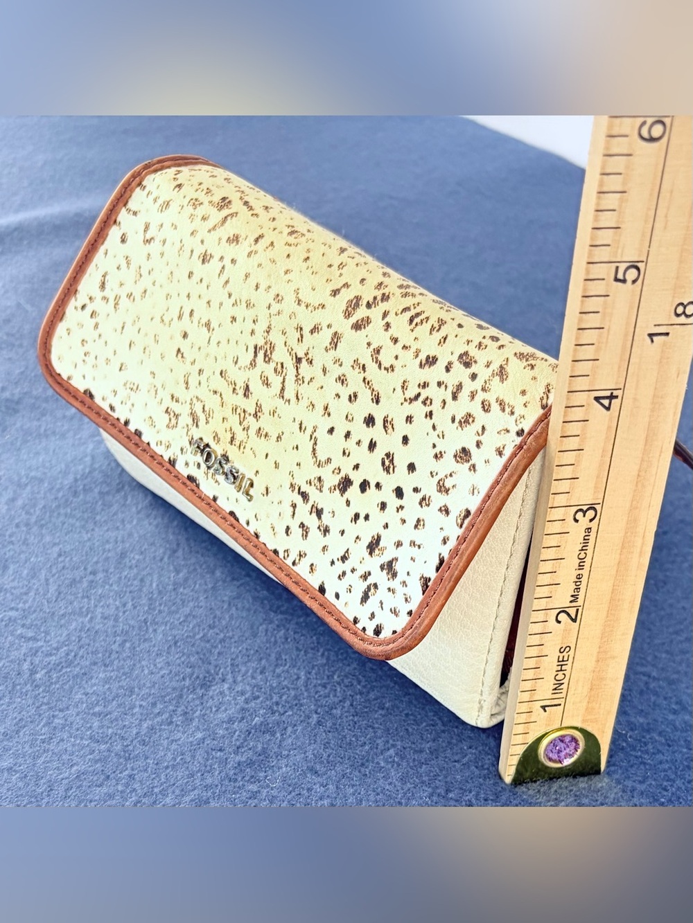 Fossil Memoir Line white and brown cheetah print cowhide leather wallet - Picture 7 of 9